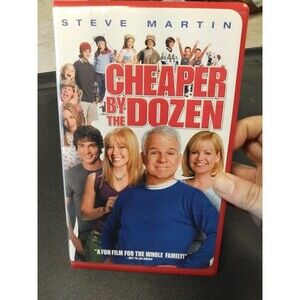 Cheaper by the Dozen (VHS, 2004, Clamshell)